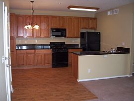 Luxury 2 Bedroom Apartments with June Move in Special!! $799  in Moreno Valley, CA (Photo 3 of 4)