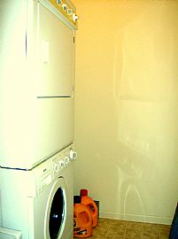 Beautiful 3 Bedroom Townhouse in Windsor Meadows  in East Windsor, NJ (Photo 7 of 12)