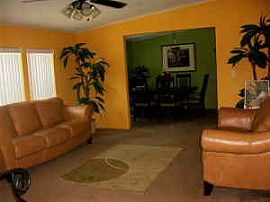 Great 3 Bedroom Home with Pool and Barn on 5 Fenced Acres in Trenton, FL