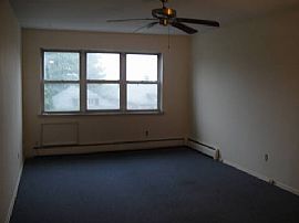 Spacious 3 Bedroom Duplex Apartment - Available Now in Woodside, NY (Photo 2 of 9)