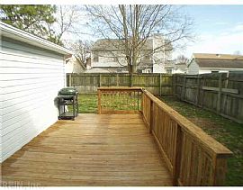 Newly Painted 3 Bedroom Home with 1 Car Garage in Ocean Lakes  in Virginia Beach, VA (Photo 7 of 11)