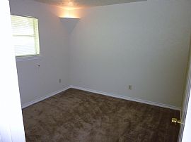 Remodeled 2 Bedroom Apartment - Walking Distance From TWU in Denton, TX (Photo 5 of 8)
