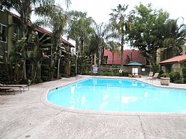 $850 Villa Borgada Condo in Downtown (2881 Huntington Ave.) in Fresno, CA (Photo 7 of 7)