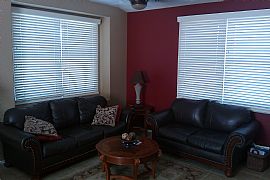 Upscale 3 Bedroom Home in Great Location in Gilbert, AZ (Photo 3 of 4)