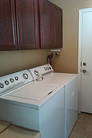 Upscale 3 Bedroom Home in Great Location in Gilbert, AZ (Photo 4 of 4)