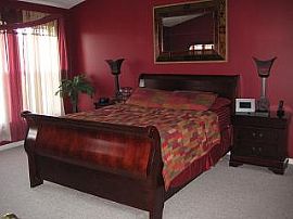 Bright, Beautiful 3 Bedroom Townhouse - Professionally Painted in Aurora, IL