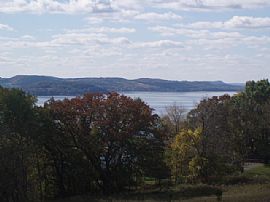 Quaint 4 Bedroom Home on Lake Wisconsin in Poynette, WI (Photo 6 of 6)