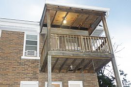 Awesome 1 Bedroom Apartment with Garage Parking in Louisville, KY (Photo 6 of 6)