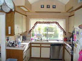 Vista / Shadowridge 3 Br 2.5 Ba in Vista, CA (Photo 4 of 4)