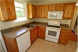 Stylish 2 Bedroom Home - Possible Lease to Purchase in Nashville, TN (Photo 2 of 4)