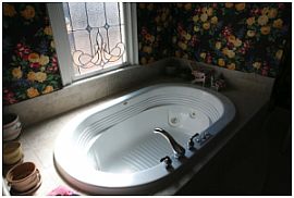 Executive 4 Bedroom Home in Gated Community in Duluth, GA (Photo 8 of 11)