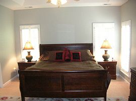 Perfect 4 Bedroom Family Home in Swim - Tennis Community  in Fayetteville, GA (Photo 4 of 11)