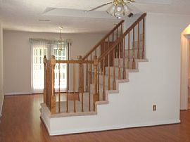 Sweet 4 Bedroom Home - Owner Financing Available - Rent to Own  in Midlothian, VA (Photo 2 of 5)