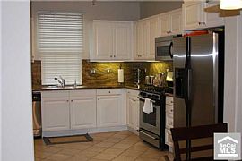 Detached Condo with Dual Master Suites in Irvine, CA (Photo 2 of 3)