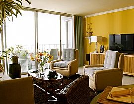 Pristine 1 Bedroom Apartment on Neilson Way in Santa Monica, CA (Photo 4 of 8)