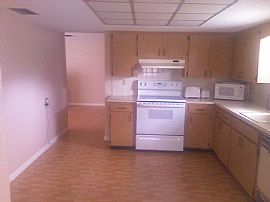 Beautiful, Big 2 Bedroom Home - Newly Painted in Port Richey, FL (Photo 10 of 11)