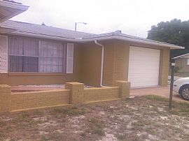 Beautiful, Big 2 Bedroom Home - Newly Painted in Port Richey, FL (Photo 2 of 11)