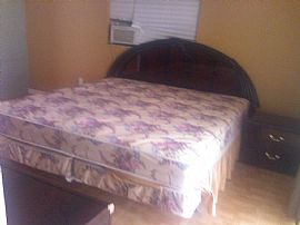 Beautiful, Big 2 Bedroom Home - Newly Painted in Port Richey, FL (Photo 3 of 11)