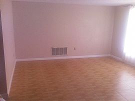 Beautiful, Big 2 Bedroom Home - Newly Painted in Port Richey, FL (Photo 9 of 11)