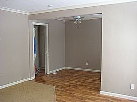  Spacious 1 Bedroom Apartment in Orange Circle - Move-In Ready! in Orange, CA (Photo 2 of 7)