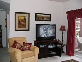 Silver Creek Condo 1 Bd 1 Bth "Nice" in Reno, NV (Photo 3 of 9)