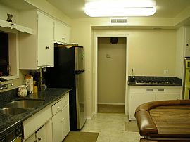 Beautiful 3 Bedroom Home Near Pomona Clairmont Colleges in Pomona, CA (Photo 3 of 4)