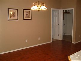 Awesome Upscale 4/2/2 Settlers' Crossing - Deer Creek Schools in Edmond, OK (Photo 7 of 12)