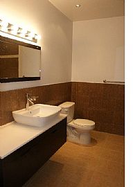 Brand New 2 Bedroom Luxury Apartment Roof Deck in Brooklyn, NY (Photo 2 of 6)