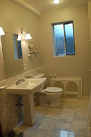 Beautiful, Spacious 4 Bedroom Home in Historic Riverside in Riverside, IL (Photo 4 of 4)