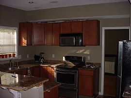 4 Bedroom 2.5 Bathroom Home in Decatur, GA (Photo 3 of 9)