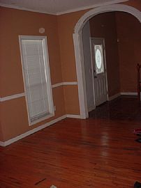 4 Bedroom 2.5 Bathroom Home in Decatur, GA (Photo 7 of 9)