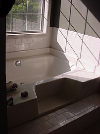 4 Bedroom 2.5 Bathroom Home in Decatur, GA (Photo 8 of 9)