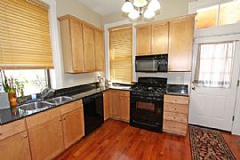 Gorgeous, Completely Rehabbed 3 Bedroom Home in Tower Grove East in Saint Louis, MO (Photo 8 of 12)