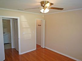 Beautiful 2/2 Home in Seminole in Seminole, FL (Photo 6 of 8)