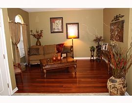 4 Bedroom Pool Home in New Port Richey, FL (Photo 3 of 7)