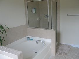 End Unit Townhome Near Crabtree Valley Mall in Raleigh, NC (Photo 3 of 11)