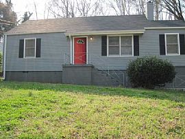 3 Bedroom in 2929 Akron St. in Atlanta, GA