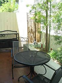 Newly Remodeled Luxury Townhouse in Glendale, CA (Photo 3 of 8)