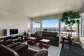 View Condo West Seattle Junction in West Seattle, WA (Photo 3 of 5)