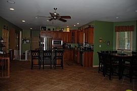Roomy 5 Bedroom Home with  All The Upgrades and 5 Car Garage in Riegelsville, PA (Photo 10 of 11)