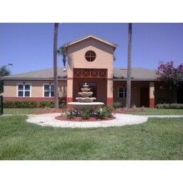 Excellent 2 Bedroom Apartment Near Shopping in Bowling Green, FL (Photo 4 of 4)