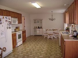 Spacious 4 Bedroom with 2 Car Garage and Nice Yard in Rincon, GA (Photo 2 of 2)