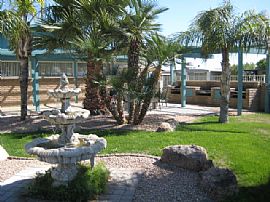 Spacious 2 Bedroom Mobile Home for $600 a Month! Great Deal! in Peoria, AZ (Photo 12 of 12)