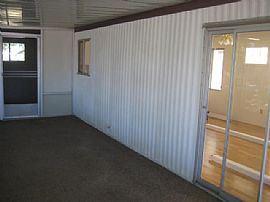 Newly Remodeled 2 Bedroom Home! $99 Move in Special! in Peoria, AZ (Photo 11 of 11)