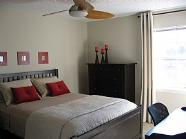 Windsor Park Luxury 2nd Floor Condo on Tennis Courts!! in Gainesville, FL (Photo 1 of 12)