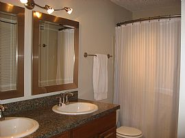 Windsor Park Luxury 2nd Floor Condo on Tennis Courts!! in Gainesville, FL (Photo 3 of 12)