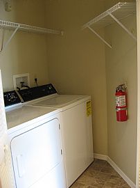 Windsor Park Luxury 2nd Floor Condo on Tennis Courts!! in Gainesville, FL (Photo 8 of 12)