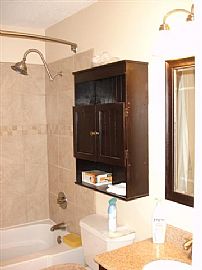 Luxury 2 Bedroom Condo - Near Hubbard Park in Meriden, CT