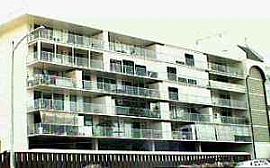 Spacious 1 Bedroom Condo in Central Salt Lake with Great View  in Honolulu, HI (Photo 4 of 4)