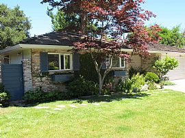 Pristine 4 Bedroom Home Near Stanford University in Menlo Park, CA